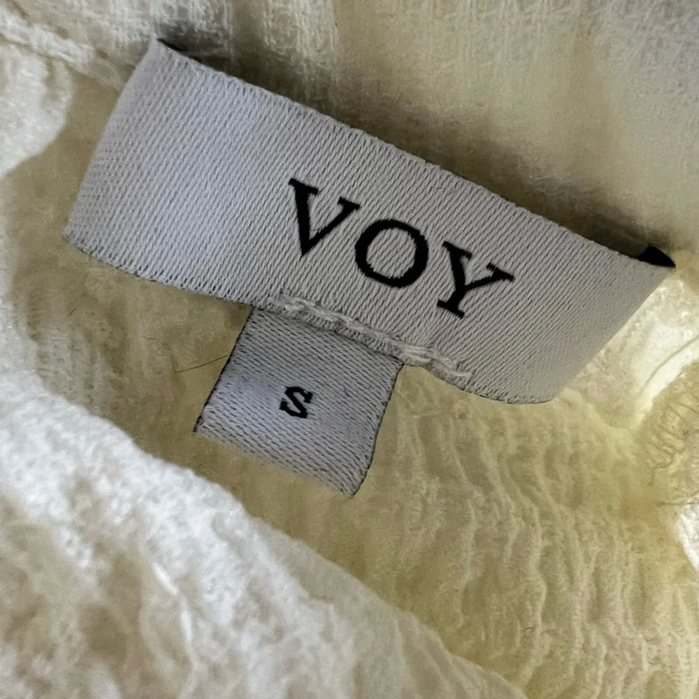 Voy Women’s Cream Floral Textured Ruffle Sleeve Top Sz S - Picture 5 of 9